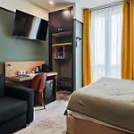 Hotel De France, Un Hotel Ammi
