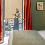 Hotel De France, Un Hotel Ammi