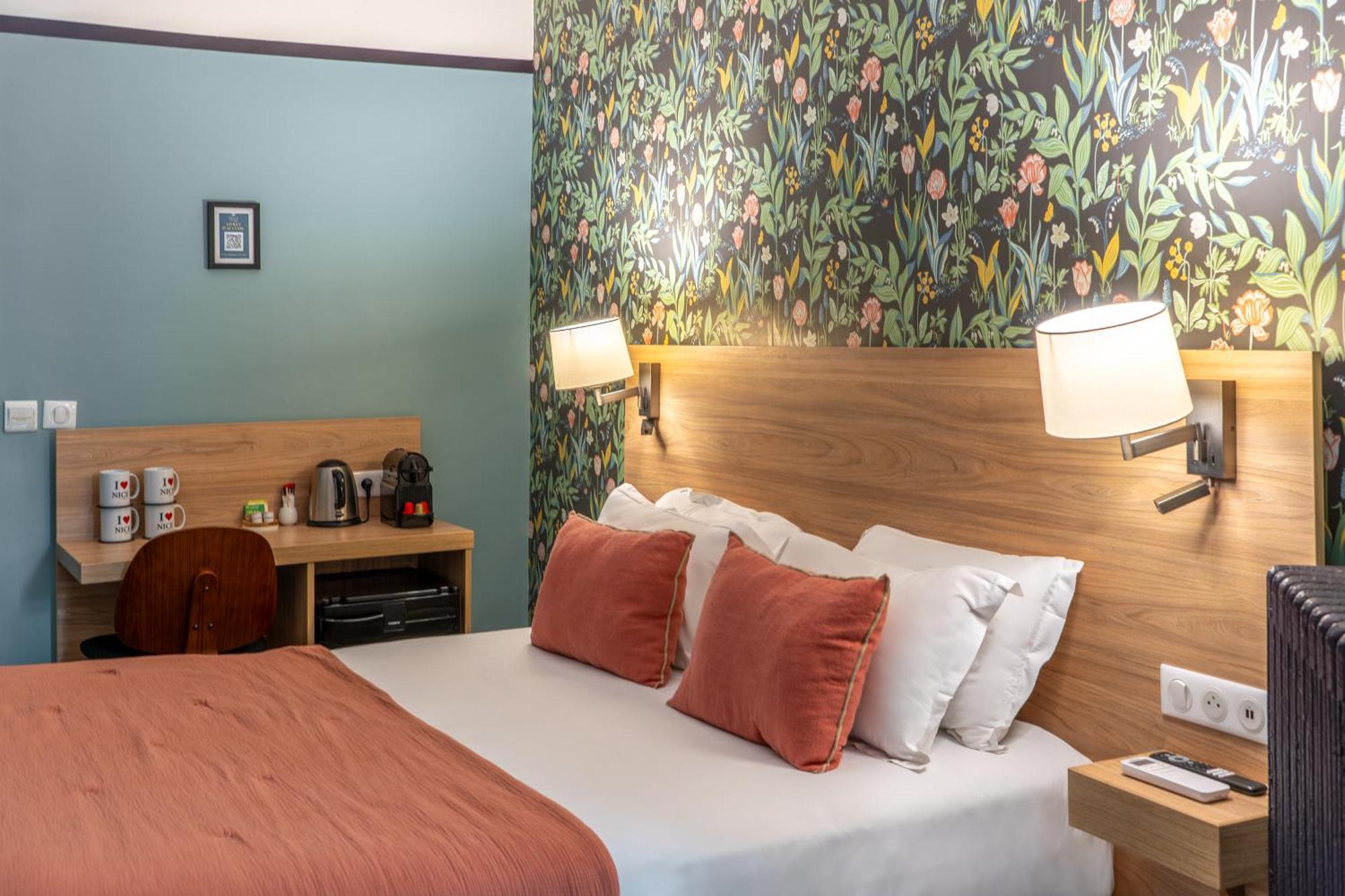 Hotel De France, Un Ammi 3*