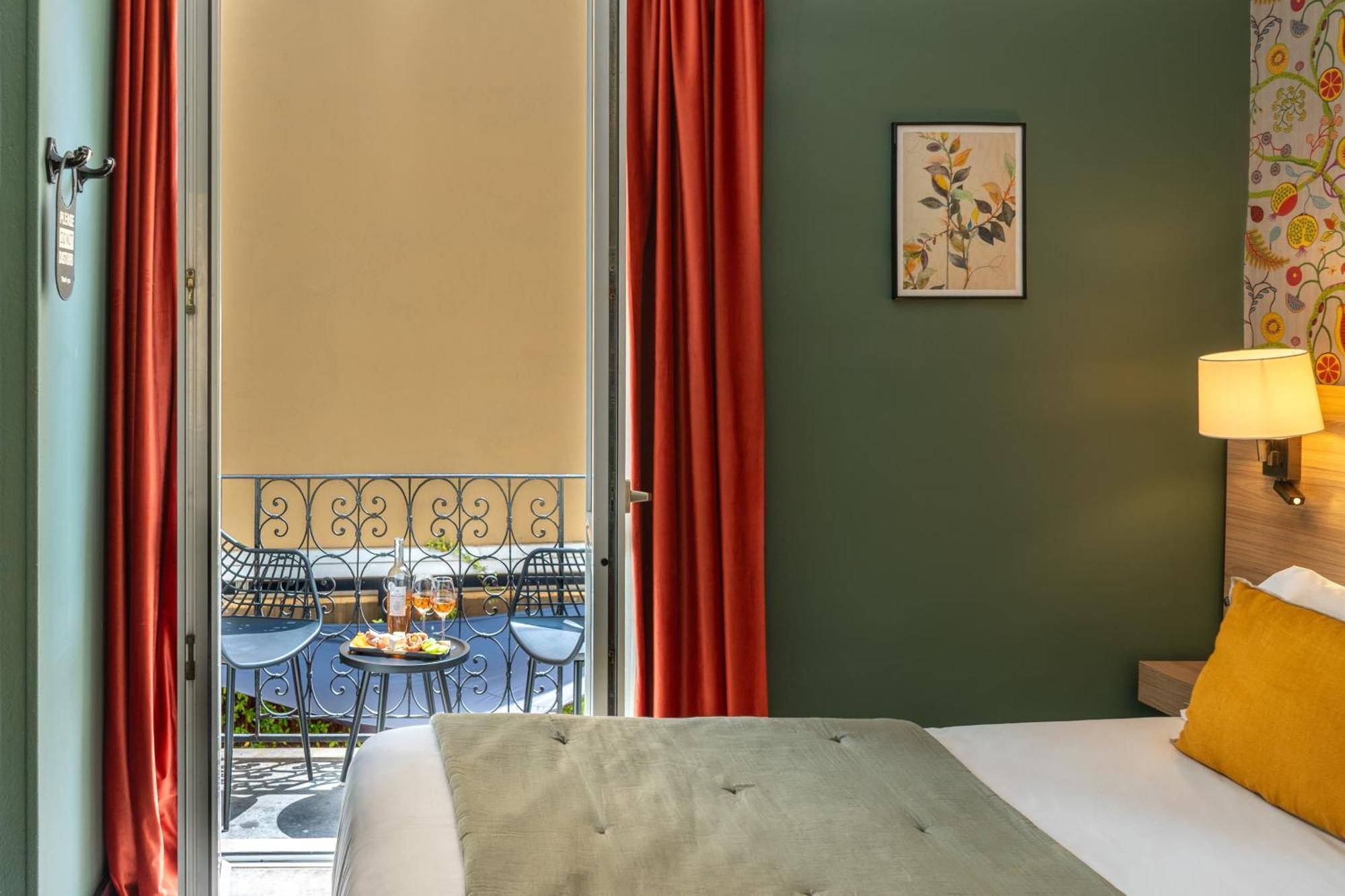 De France, Un Ammi Hotel 3*